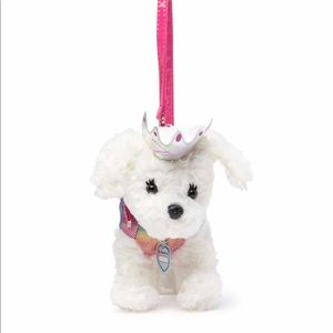 Meet your Posher, Lingling